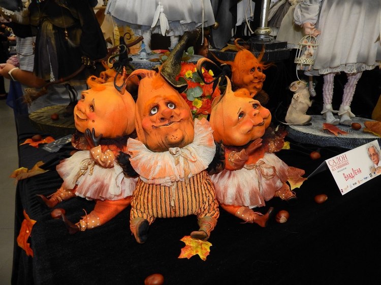 XV Международный осенний салон авторских кукол на Тишинке с 4 по 6 октября 2019 года в Москве - часть 2