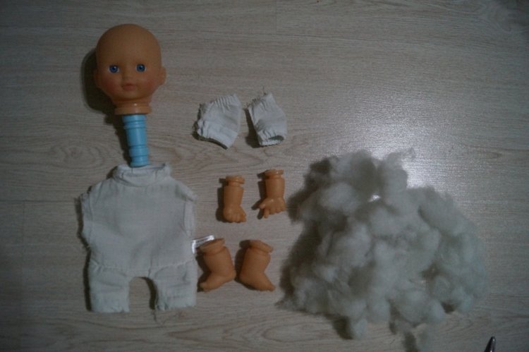 Продолжаю лечить куколок — Реставрация и преображение кукол: ремонт