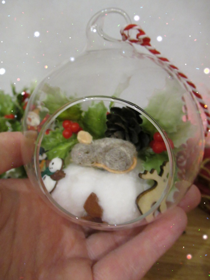 В ожидании чуда. Стеклянные шары и другая миниатюра (фото 7)