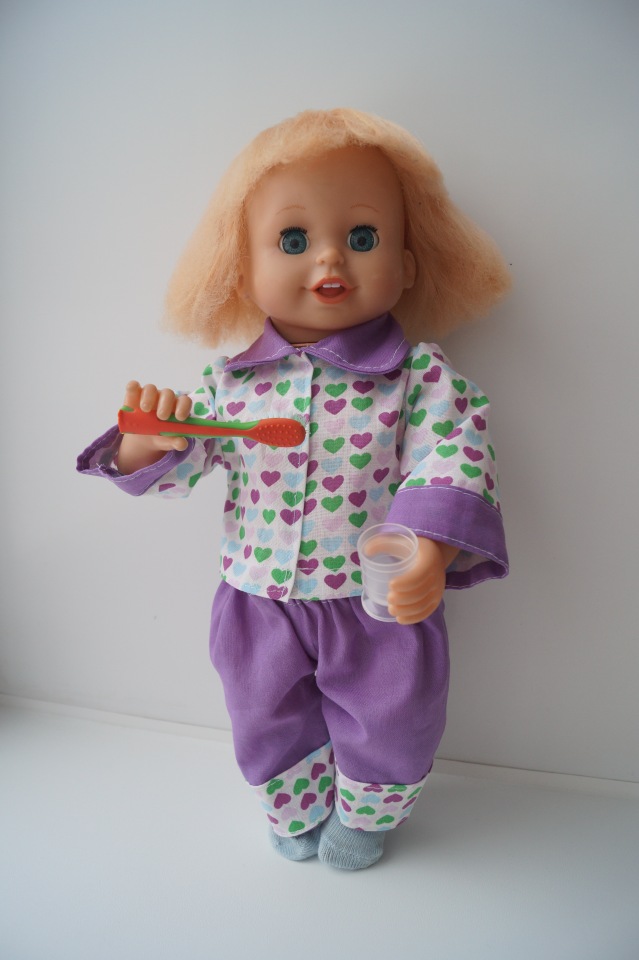 Третья выписка февраля. Сложная пациентка получила помощь нейрохирурга, бегемот Тотоша снова ловит шарики, лепка стоп +