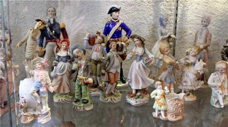 Старица, Музей фарфора — Фарфоровые статуэтки и фигурки: винтаж