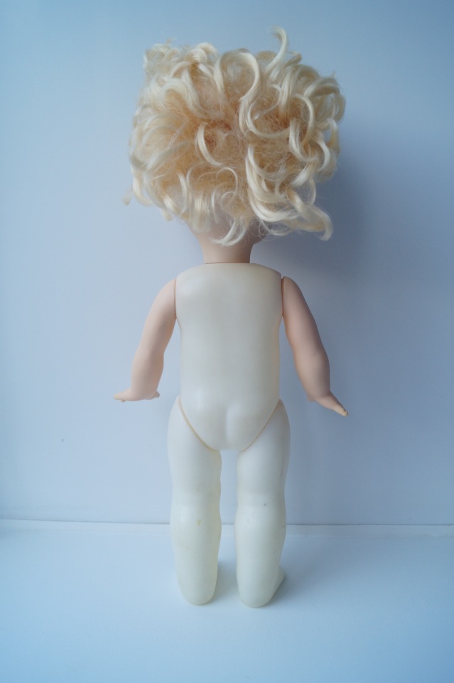 Третья выписка декабря. Ещё одна ёлочка здорова! Как починить шейное крепление кукломужчины (мои ошибки и способы их