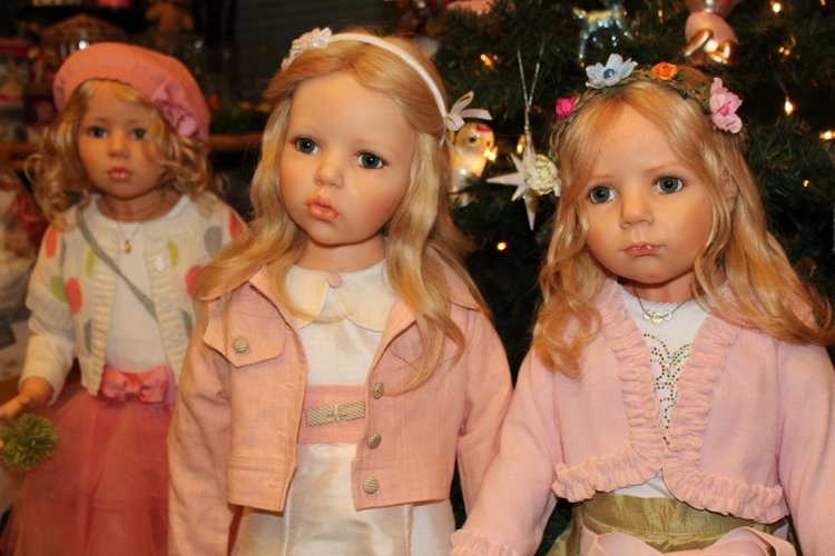 Новогодняя елка с моими куклами от Hildegard Gunzel