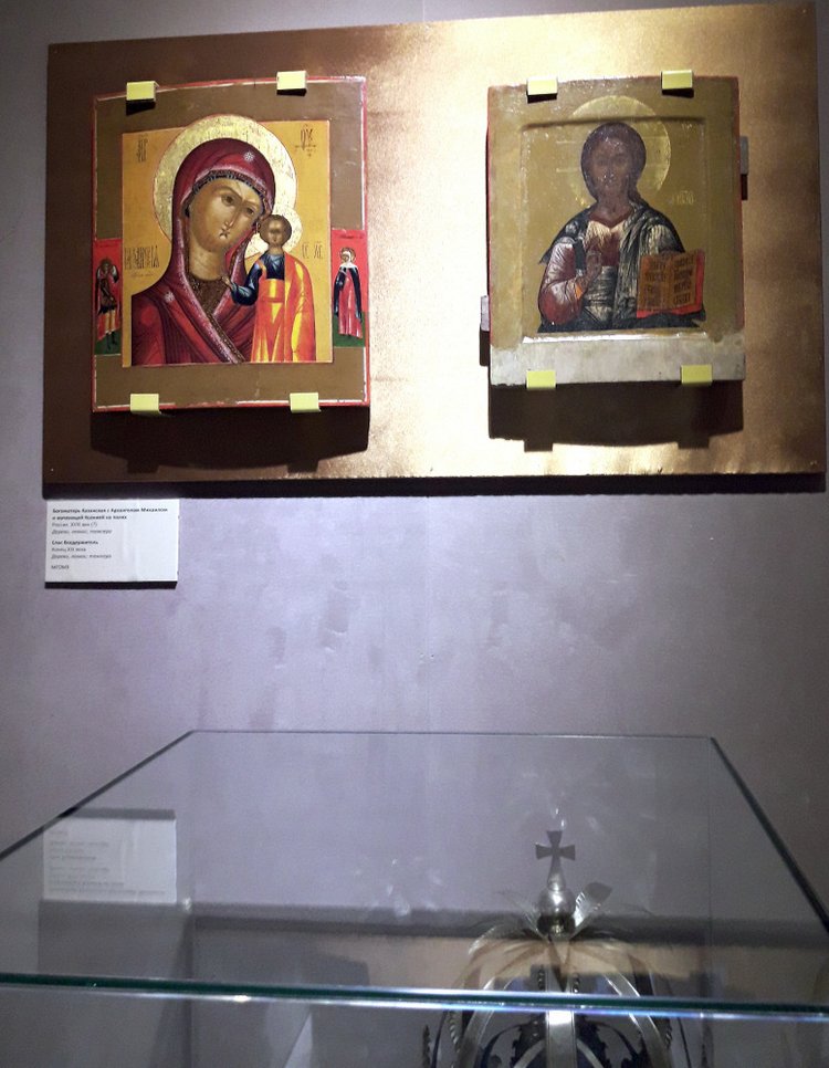 Выставка "Узоры свадьбы кружевной". Зал 2 | Бэйбики Выставка "Узоры свадьбы кружевной". Зал 2