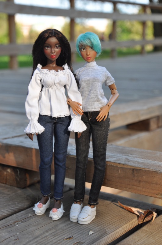 Шарнирные куклы в костюмчиках от SisterFox