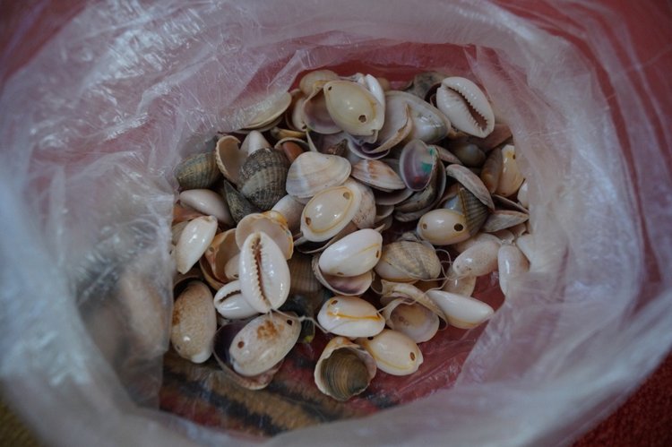 Откроем коробки из детского сада