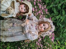 Приглашаем всех на прогулку двух сестричек