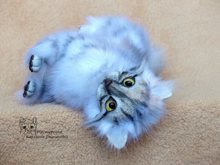 Кошечка Буся, портретная игрушка
