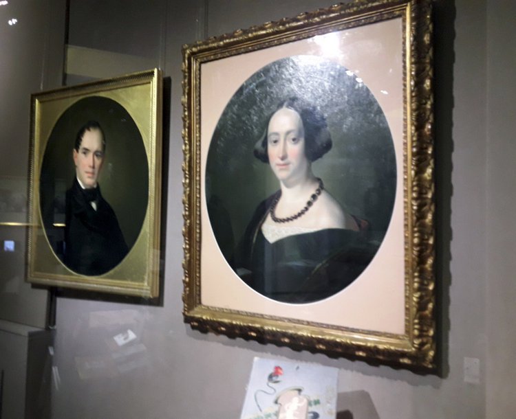 Выставка "Узоры свадьбы кружевной". Зал 1