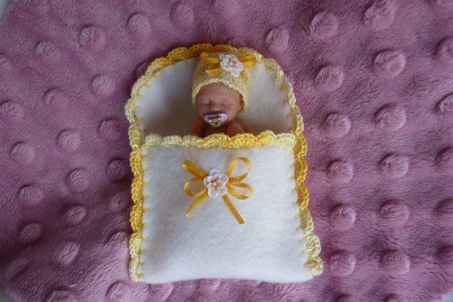 Авторские куколки Лизочка и Микаэлла представляют небольшой обзор кукол своего автора Ирины Савостиной