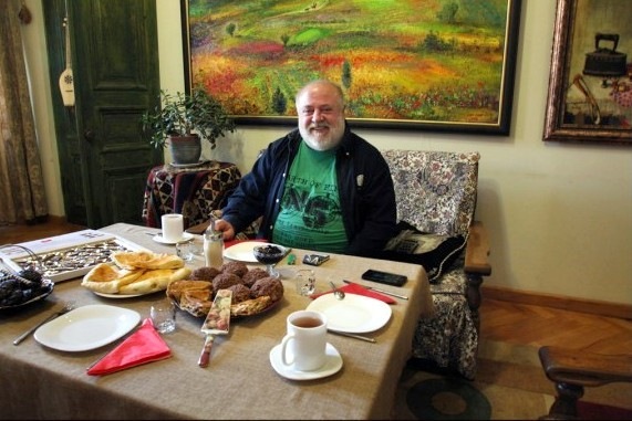 Художник Ладо Тевдорадзе (Lado Tevdoradze)