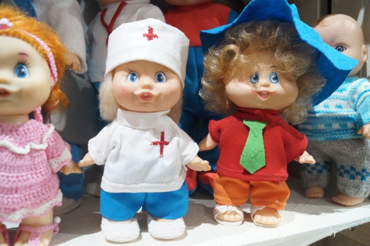 Вот бывает так - есть кукла и хочется ещё такую же