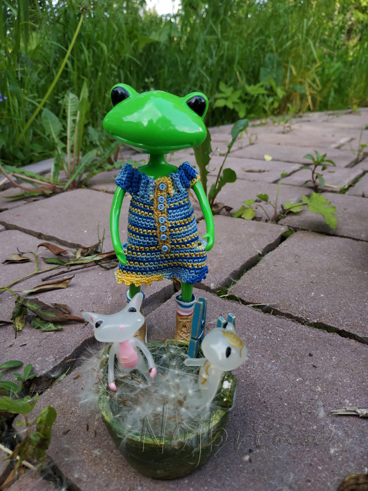 Миссис Бэйбики. Царевна - лягушка. Визитная карточка