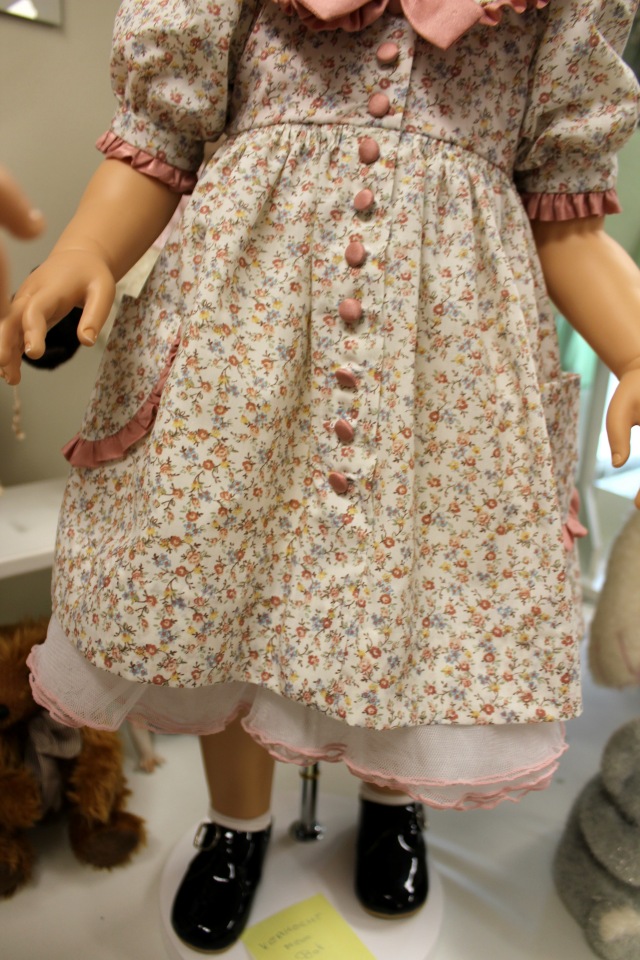 Рождественская встреча в магазине/клубе коллекционных кукол