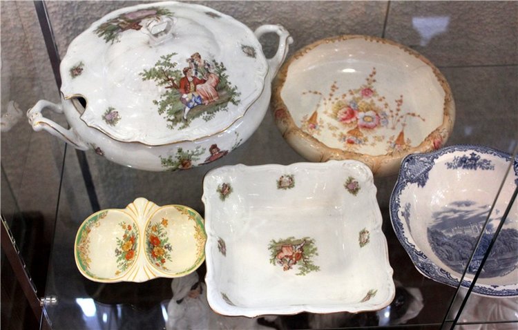 Старица, Музей фарфора — Фарфоровые статуэтки и фигурки: винтаж