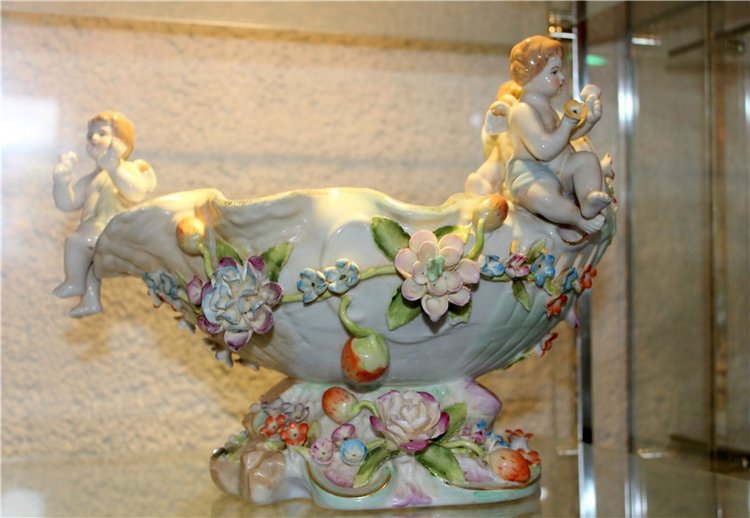 Старица, Музей фарфора — Фарфоровые статуэтки и фигурки: винтаж