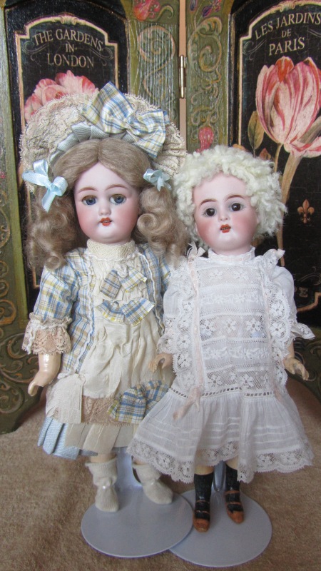 Новое платье для старой куклы (фото 3)