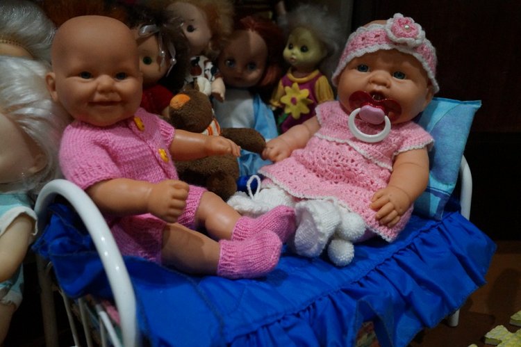 Третья выписка ноября. Лечим перелом колена, ставим донорские ручки. Анжелочка выздоровела + история-воспоминание о детском