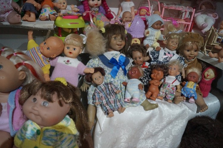 Четвёртая апрельская выписка. Варим покусы ног, варим пластик, красим резиновую голову