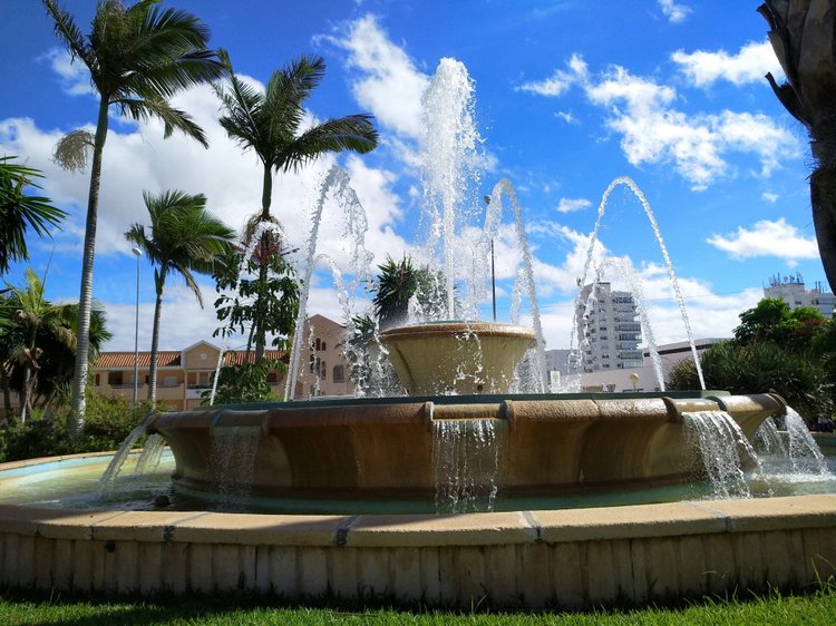 Тайна моего имени. Часть девятая. Испания, Бенальмадена, Парк Тиволи. Лесли путает все планы (фото 6)