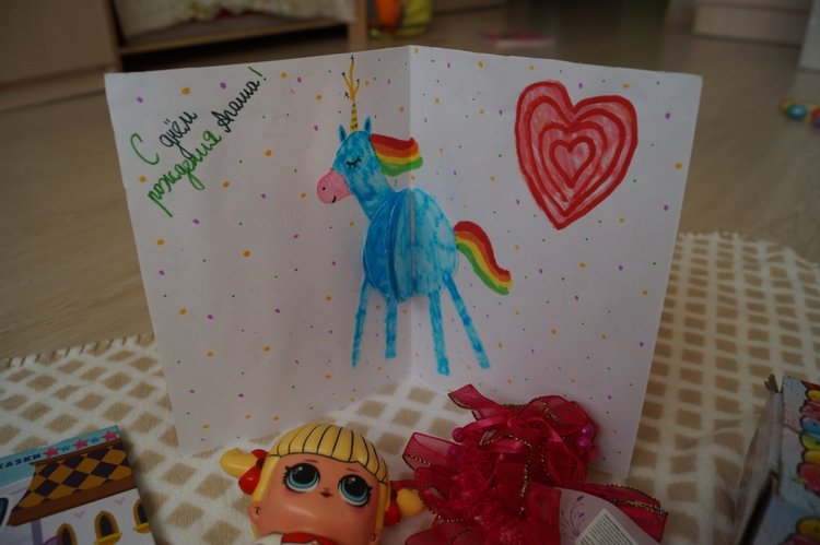 Агаша шьёт для Блайз + обзор подарков от друзей