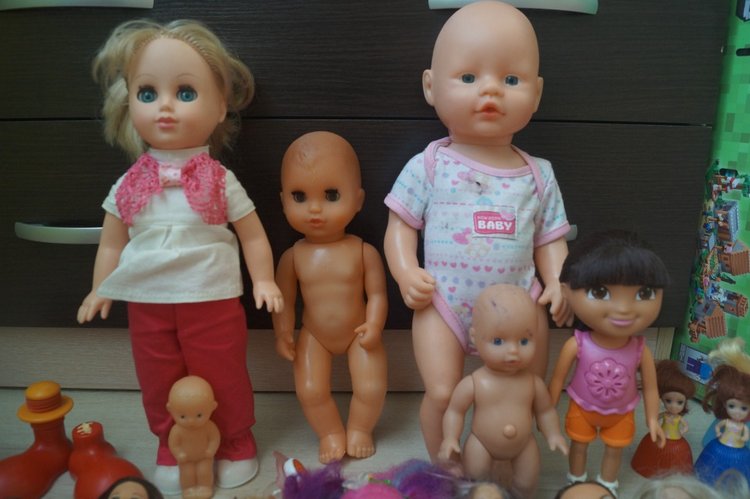 Приехали три посылки, открыла, а их четыре