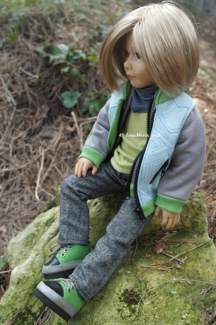 Тарас в апрельском саду — Куклы Kidz'n'Cats (Соня Хартман): шарнирные 46 см (фото 8)