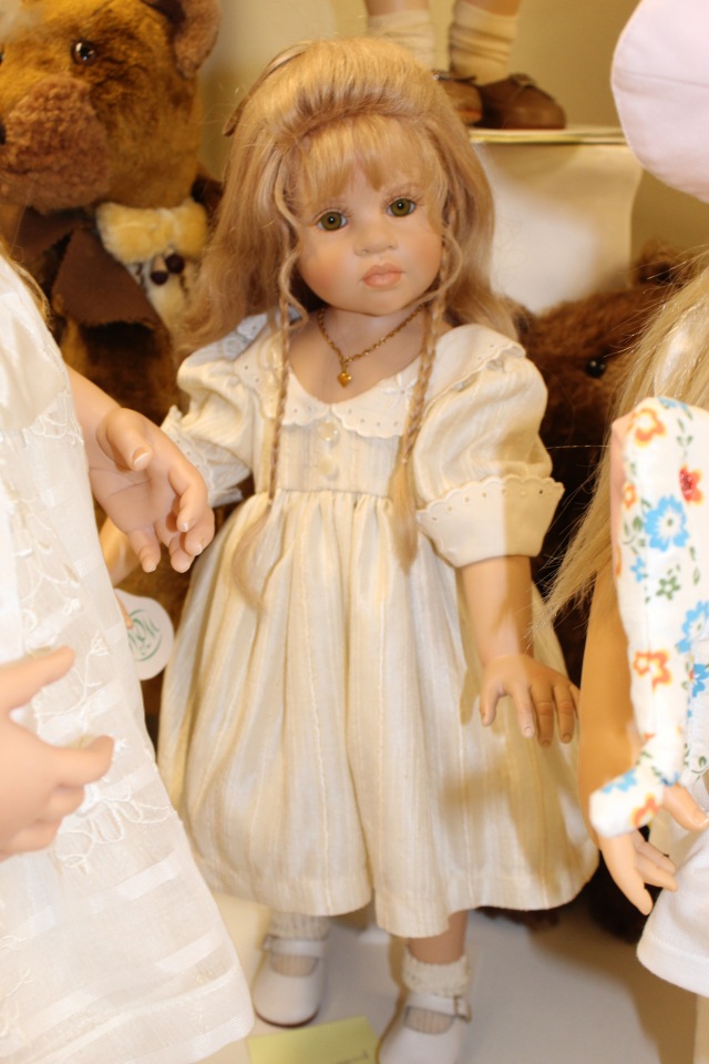 Летняя встреча коллекционеров в магазине кукол. Заключительная часть