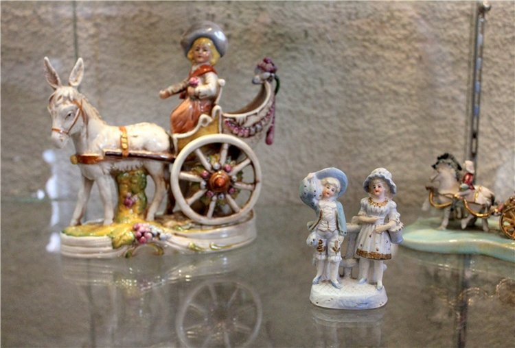 Старица, Музей фарфора — Фарфоровые статуэтки и фигурки: винтаж