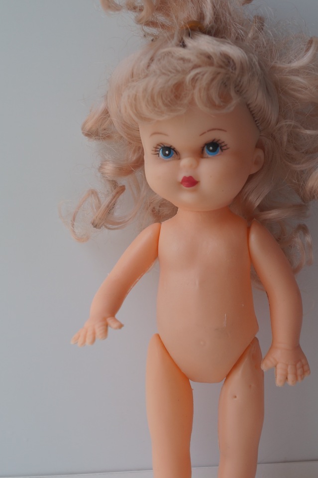 Четвёртая июльская выписка. Поломка шеи Энчантималс. Новые реснички двум пациентам. Как обуздать непослушные волосы