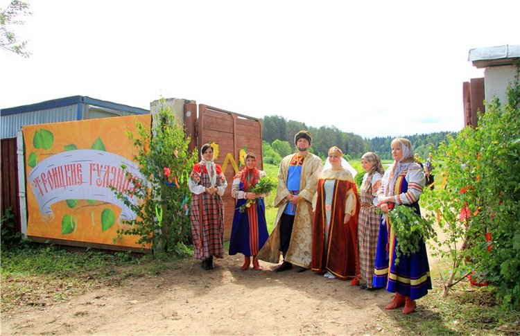 "Троицкие гуляния" в Василёво, 2018 год. Архитектурно-этнографический музей под открытым небом Василёво (фото 4)
