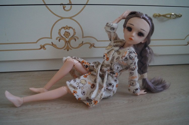 Я подарила сестрёнке куклу, она назвала её Агата (фото 2)