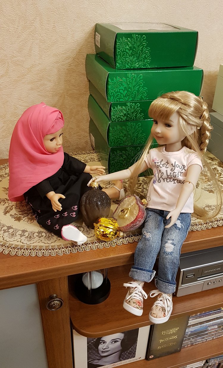 Ёлочки-2020 — Куклы Ruby Red (Руби Ред) Fashion Friends: Siblies