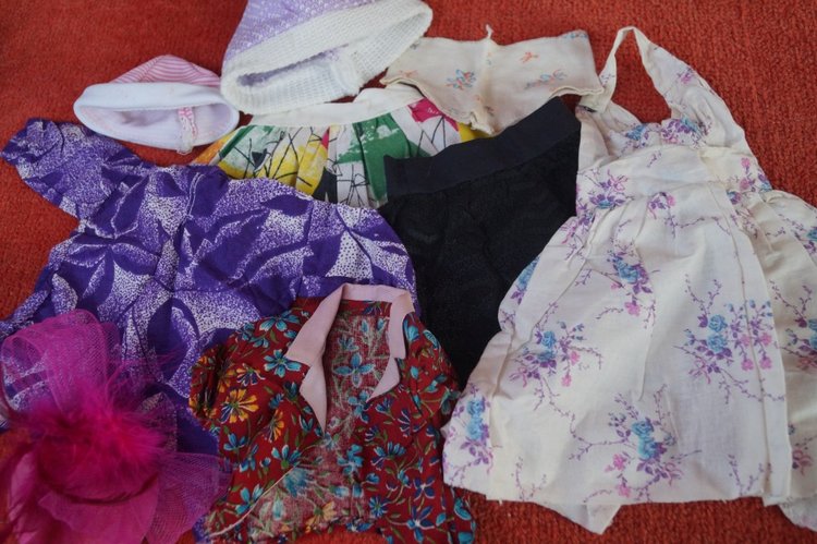 Посылки, посылки - с куклами, игрушками, обувью, одеждой