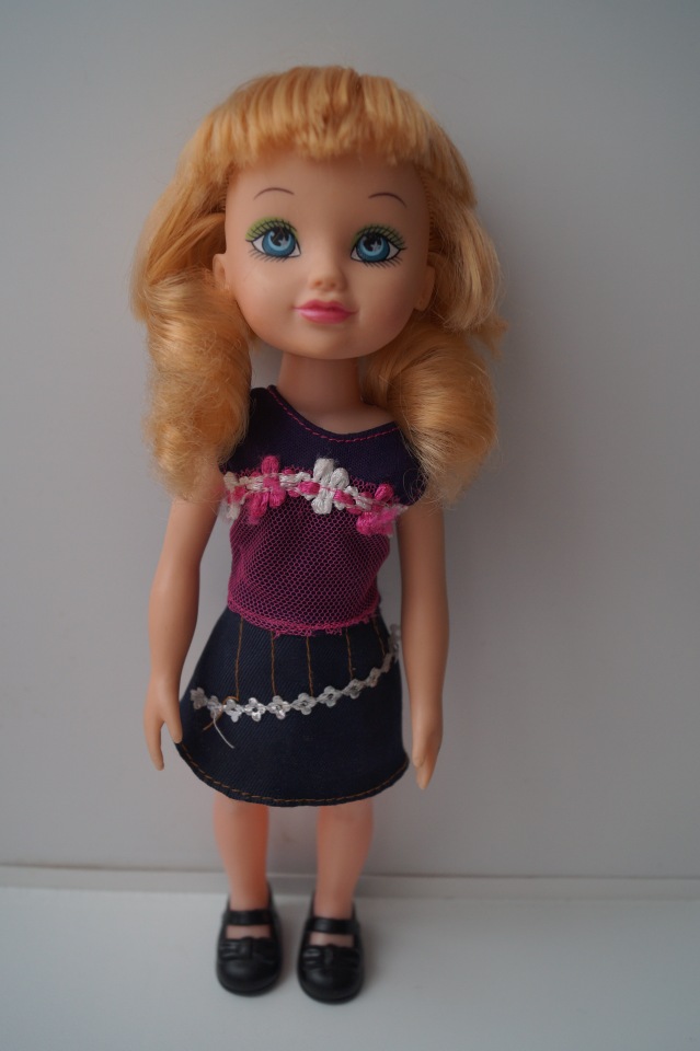 Четвёртая выписка февраля, которой могло не быть. Как заузить отверстие в шее советской куклы, чтобы голова не проваливалась