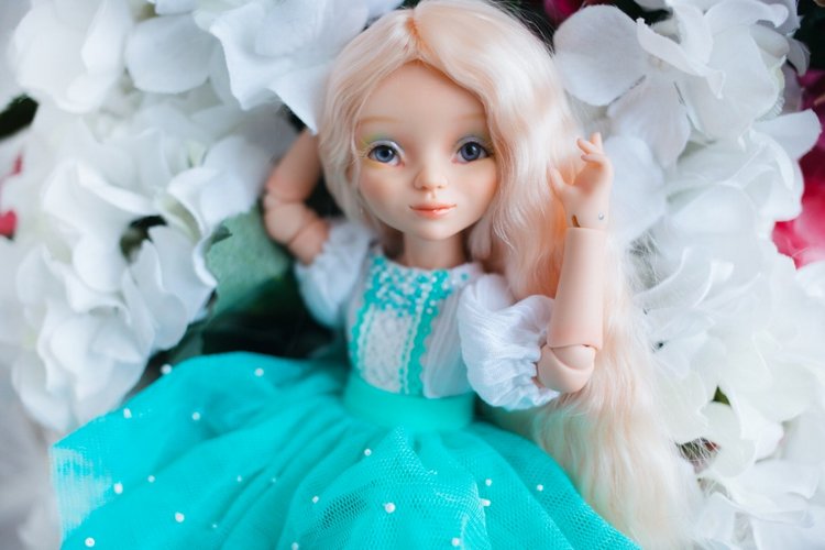 Сестры Эшли и Эйприл для Весеннего бала Кукол