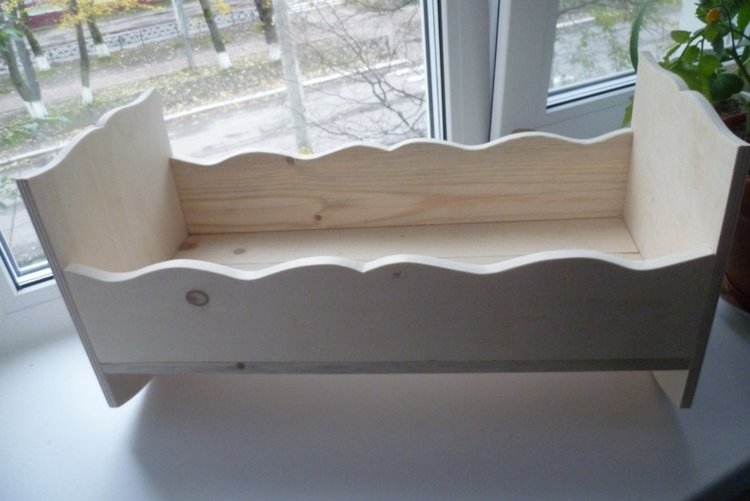 Доброй ночи, малыши, или кроватки в кукольном хозяйстве