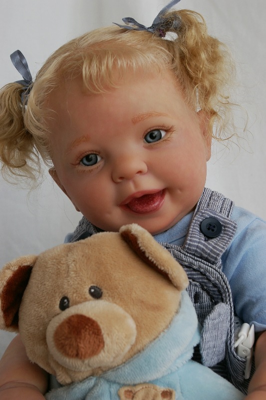 Малышка, молд Cookie в новом образе