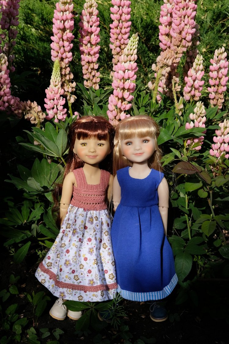 Прогулки с Сарой и Беллой RubiRed Galleria/Effner