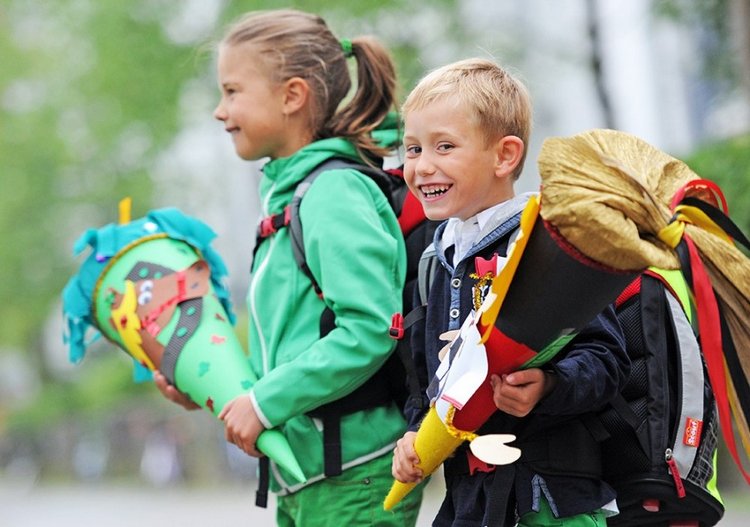 Что такое Schultüte? И с чем его едят