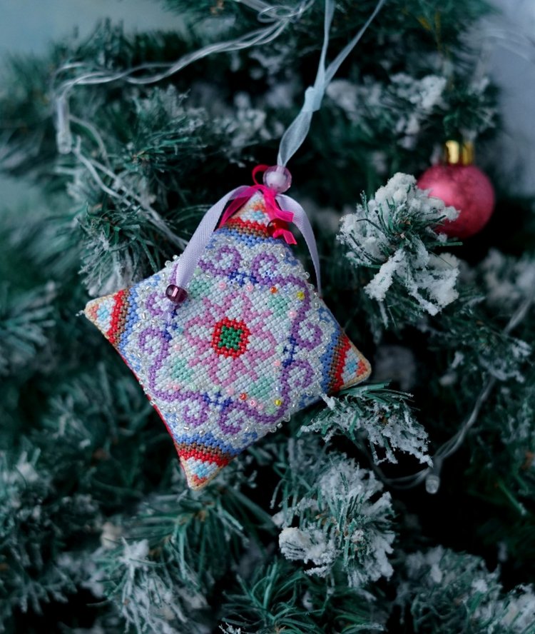 Новый год и вышивка — Вышивка крестиком (фото 2)