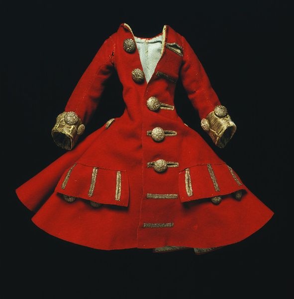 Старинные куклы и их одежда