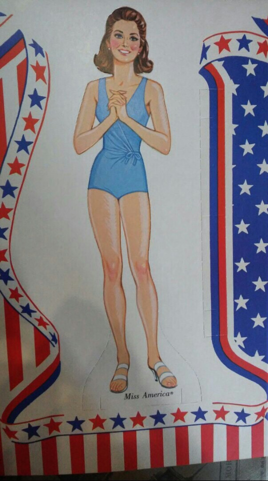 Очень маленькая кукло-встреча. Или ода бумажным куклам