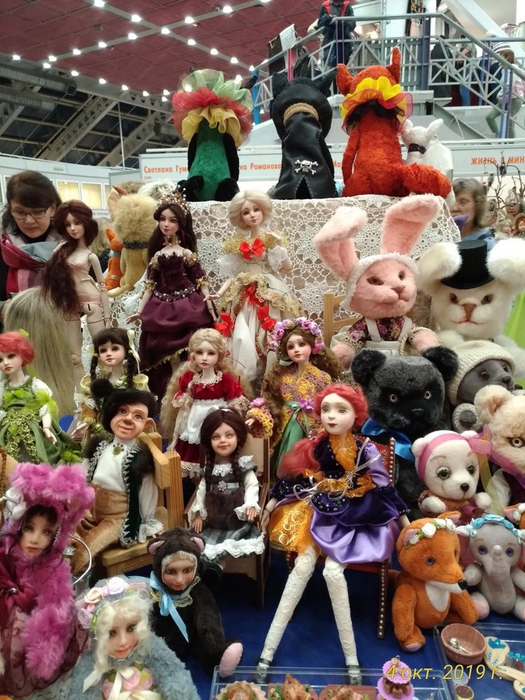 XV Международный Салон Авторских кукол на Тишинке моими глазами. Часть II
