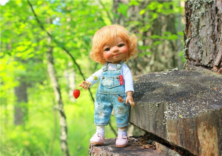 Путешествие Эли на красивый берег реки Волги