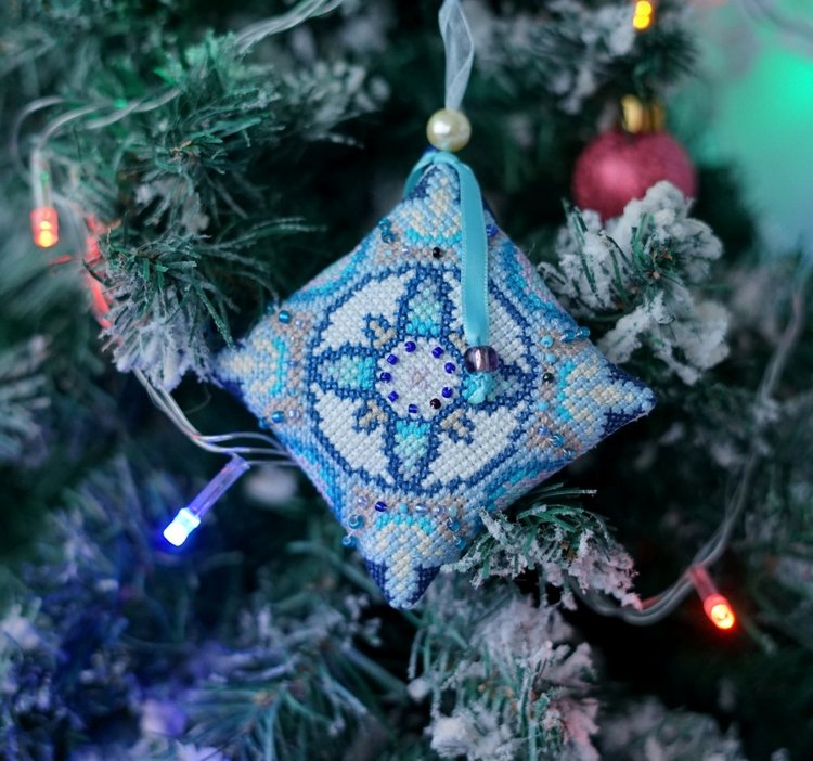 Новый год и вышивка — Вышивка крестиком (фото 5)