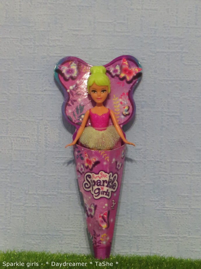 Сверкающее очарование маленьких фей