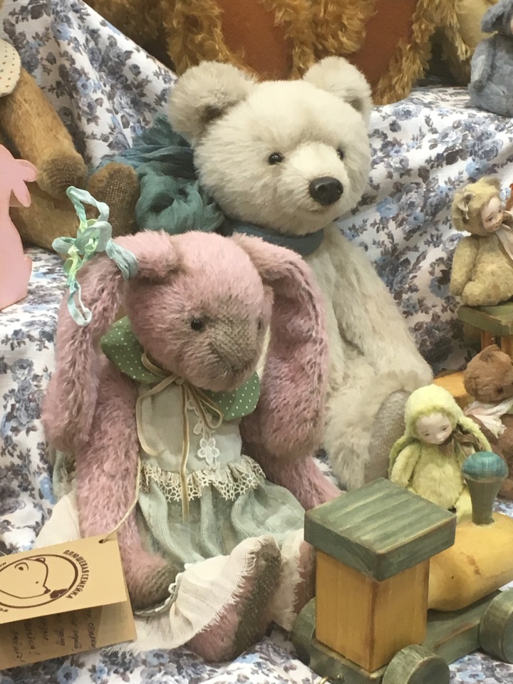 Апрель 2018 - выставка на Тишинке - так ее увидела я - окончание