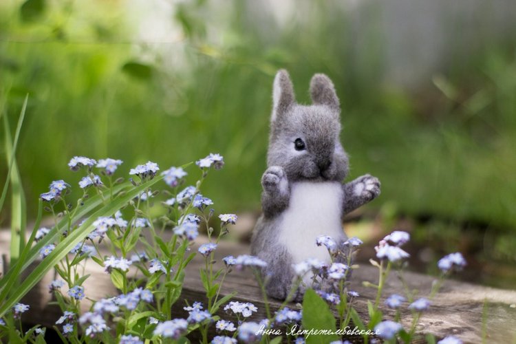 Заинька — Валяные игрушки из шерсти: сухое валяние (фото 10)