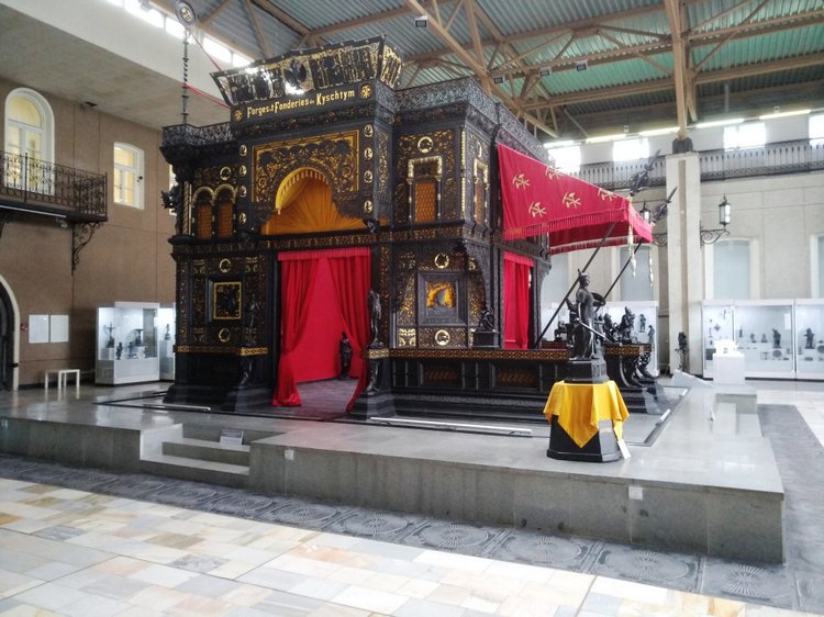 Тайна моего имени. Часть шестая. День рождения – одно сплошное огорчение. Но не только